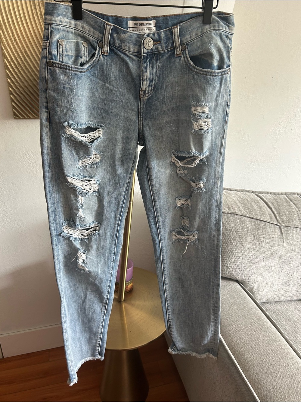 One Teaspoon Jeans Awesome Baggies in Hendrixe Distressed Size 27 Raw Hem